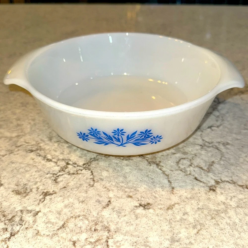 Vintage Anchor Hocking Fire King Blue Cornflower Round 1 Qt Baking Dish #435